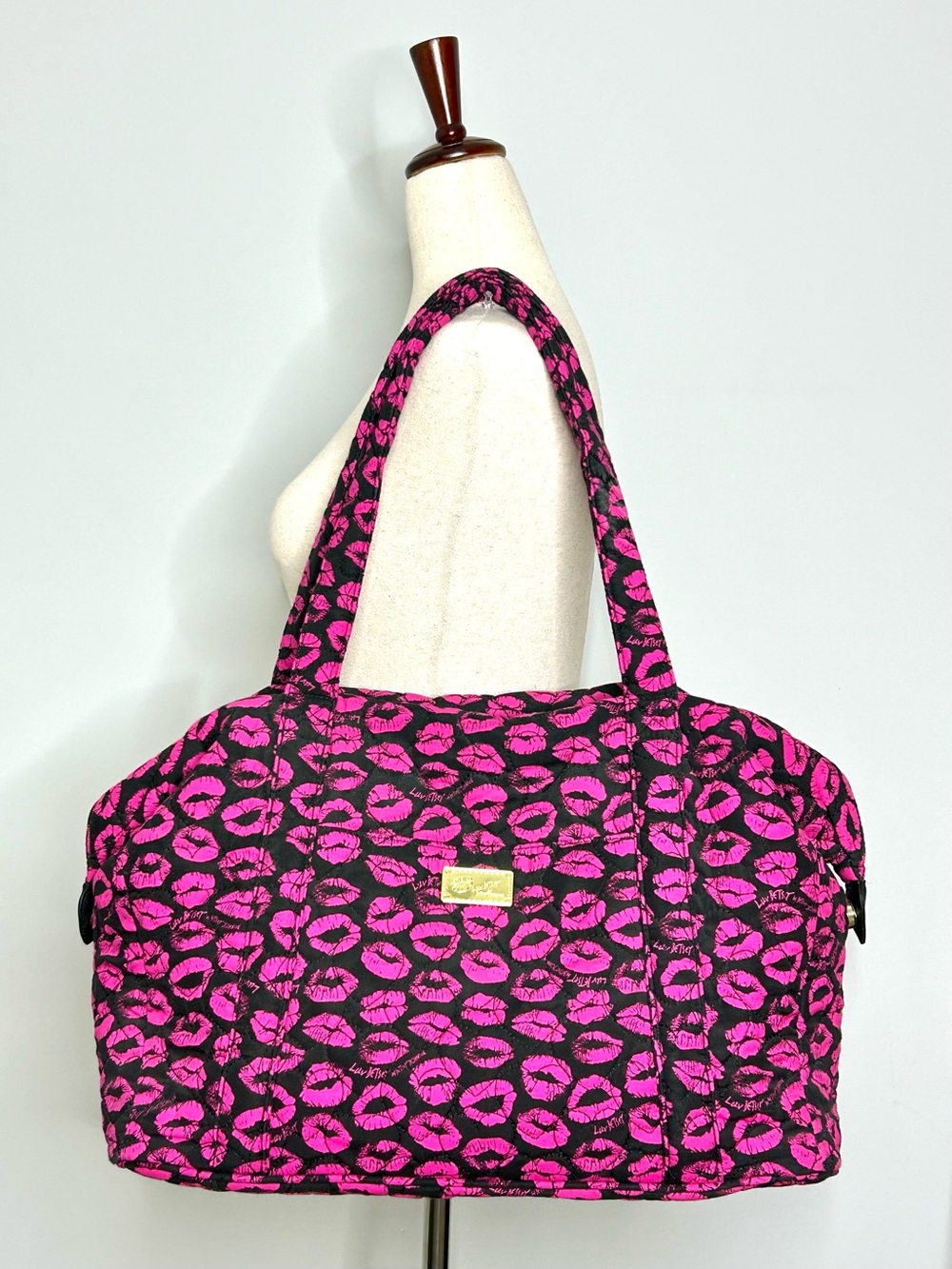 Luv Betsey Johnson XL Tote Bag, Pink and Black Kisses Print